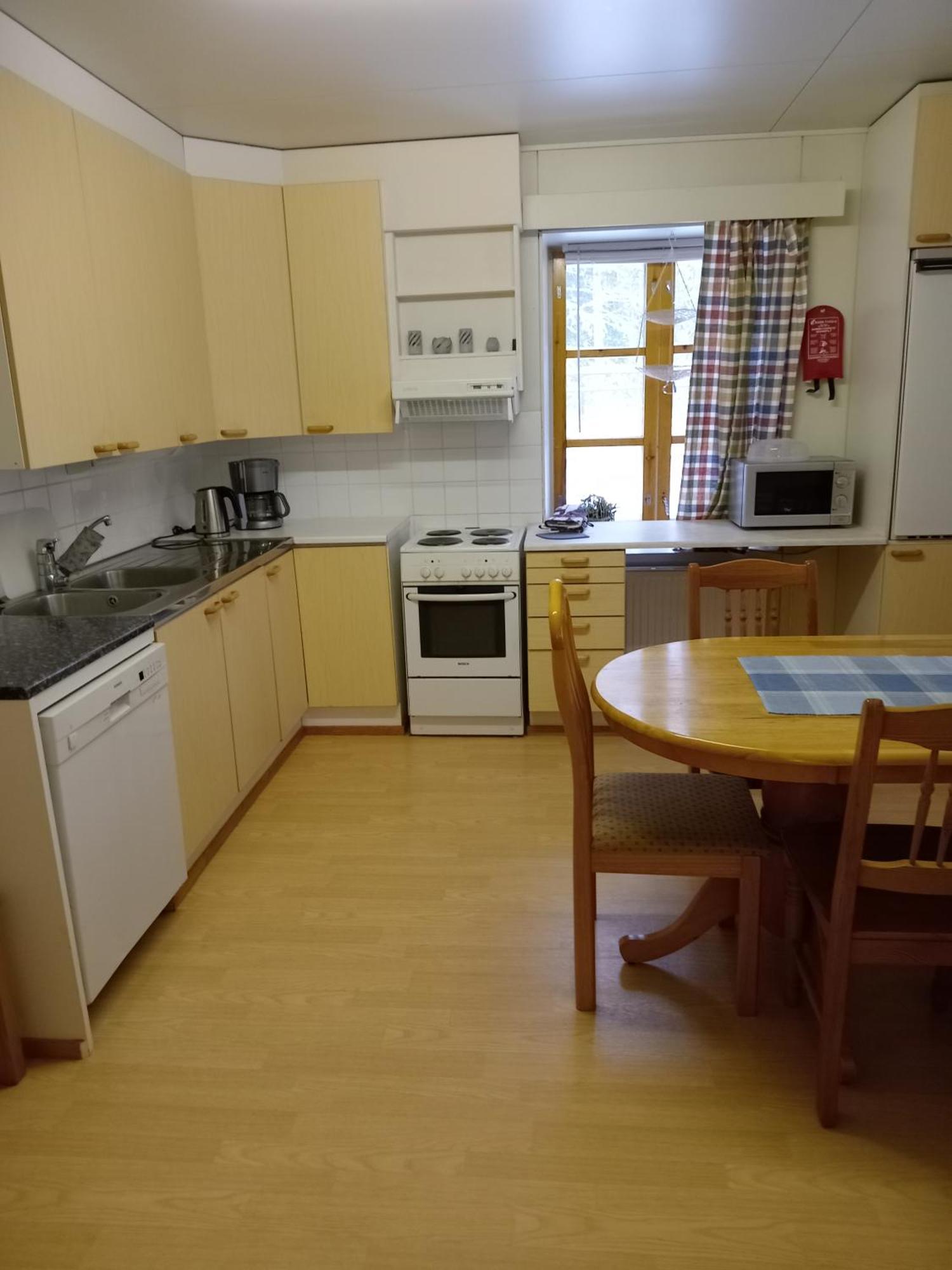 Koveron Majatalo Exteriér fotografie